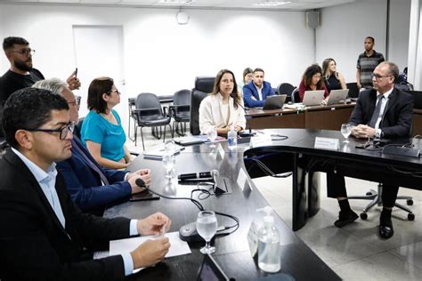 Em reunião do Juntos pela Segurança governadora Raquel Lyra apresenta