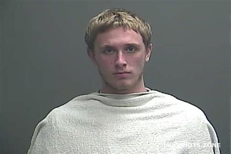 HOLLAND THOMAS DAMIEN 10 31 2022 Knox County Mugshots Zone