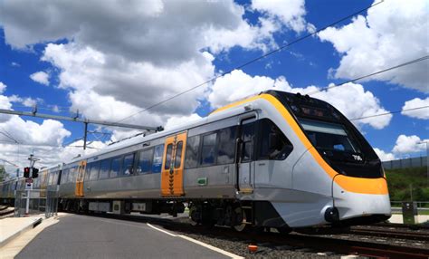 Bombardier estrena nueva generación de trenes de pasajeros en Australia