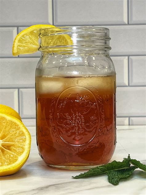 How to Make Homemade Sweet Iced Tea