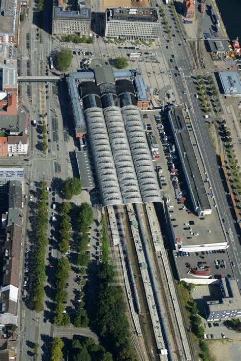 Kiel Von Oben Hauptbahnhof Der Deutschen Bahn In Kiel Im Bundesland