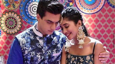 Yeh Rishta Kya Kehlata Hai Shivangi Joshi And Mohsin Khan Celebrate As