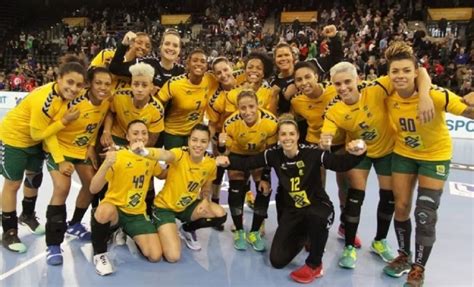 Sele O Brasileira Feminina De Handebol Treina Em Taubat Cbn Vale Do