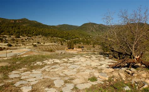 La Vall De Capafonts El Nostre Poble Les Eres Del Calvari