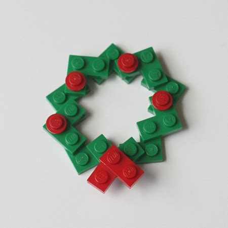 Five Lego Christmas Projects To Build With Instructions Frugal Fun