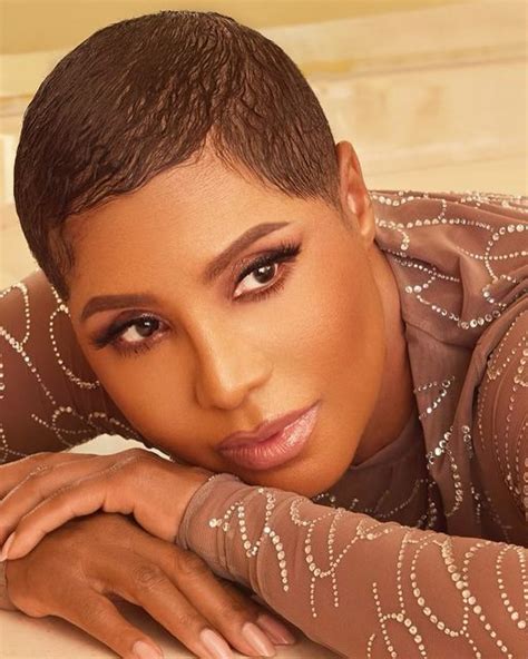 Toni Braxton On Instagram Enjoying The New Autumn Weather Should I