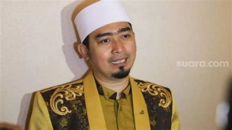 Gurita Bisnis Ustaz Solmed Disenggol Ditjen Pajak Usai Pamer Rumah Mewah