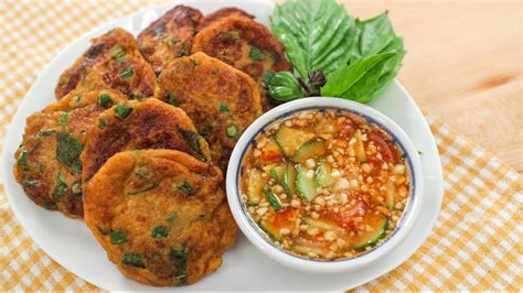 Thai Fish Cakes Recipe Tod Mun Pla Hot Thai Kitchen