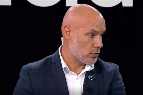 Howard Webb Explica El Error Del Var Mientras Surge Una Nueva