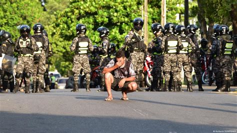 Retoma De Mayor C Rcel De Paraguay Deja Muertos Dw