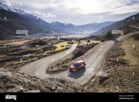 20 ROSSEL Yohan DUNAND Arnaud Citroën C3 Rally2 action lors du