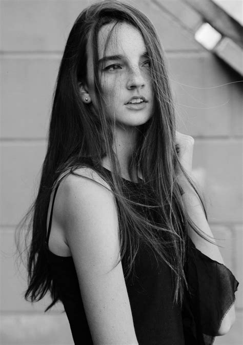 Macy - Unique