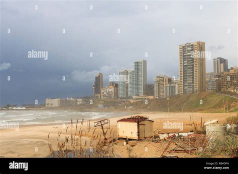 Beirut Lebanon 7th Jan 2019 Beirut Coastline And Seafront Is Hit By
