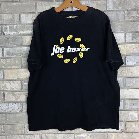 Vintage 90s Joe Boxer Smiley Face Black Graphic T Shi Gem