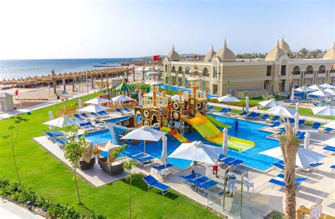 Titanic Beach, Palace & Royal Aqua Park Resort - Waterpark Holidays