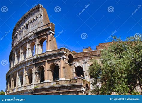 Kolosseum In Rom Latium Italien Redaktionelles Stockfoto Bild Von