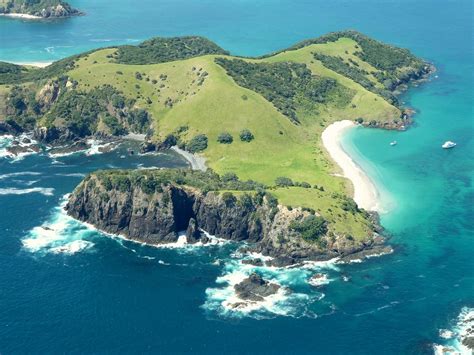 Bay of Islands beaches, New Zealand - Ultimate guide (November 2024)