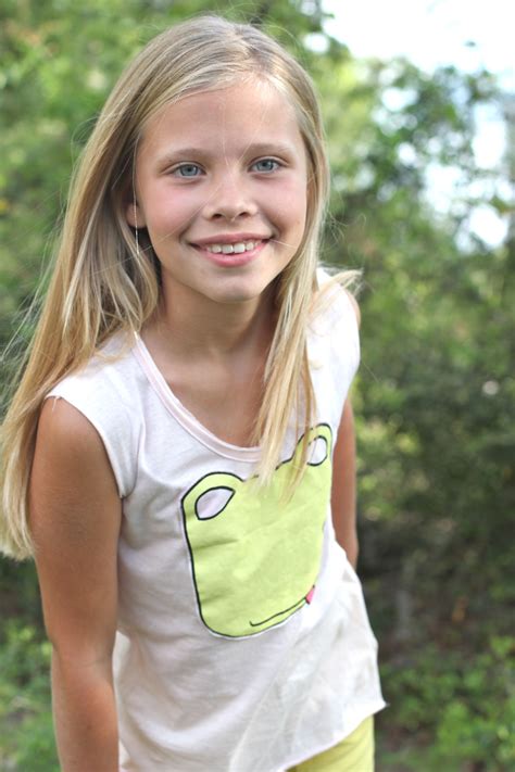 Tween Buds Photo Collection Candid Pokies Budding Tween Tween C06