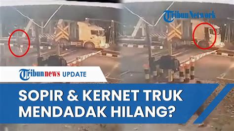 Mendadak Hilang Jejak Keberadaan Kernet Sopir Truk Yang Ditabrak Ka