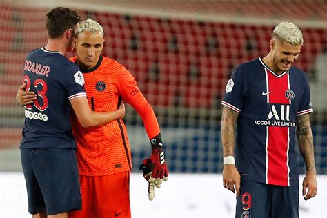 Eduardo Li oskarżył Keylora Navasa Bramkarz PSG musi zeznawać Piłka