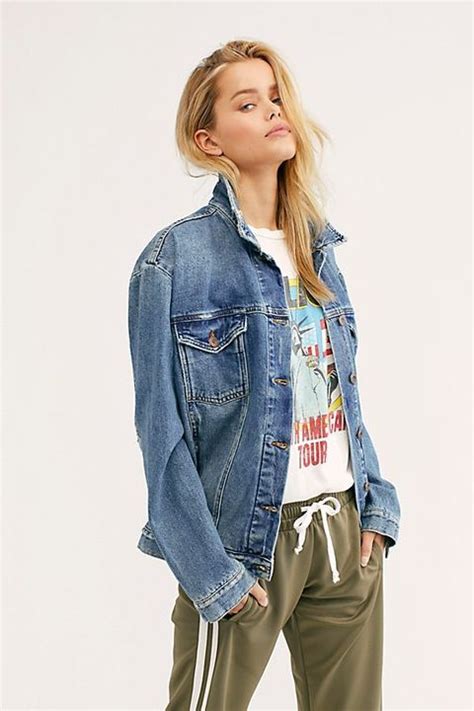 11 Oversized Denim Jackets For Women 2021 Best Oversized Jean Jackets