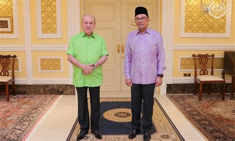 Yang Di Pertuan Agong Sultan Ibrahim Terima Menghadap PM Anwar Di