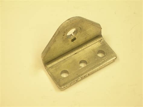 Zinc Socket Bracket Gas Spring W O Stud MRO Hardware