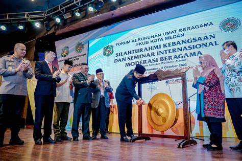 GALERI FOTO Wali Kota Medan Bobby Nasution Membuka Silaturahmi