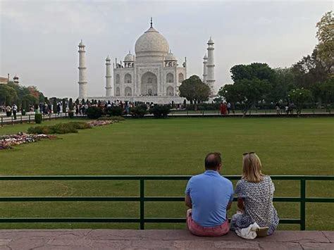 Da Delhi Tour All Alba Del Taj Mahal E Di Agra In Auto Privata