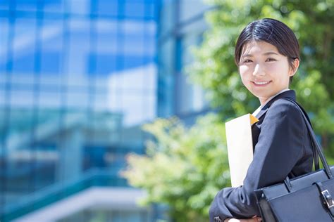 【難関大学の25卒就活生が選ぶ】「就職人気企業」ランキングtop31！ 第1位は「三菱商事」【2024年最新調査結果】（1 6） 就職