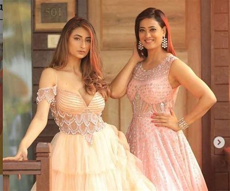 Shweta Tiwari And Daughter Palak Tiwari Dance Creates Havoc Watch Match Shweta Tiwari And