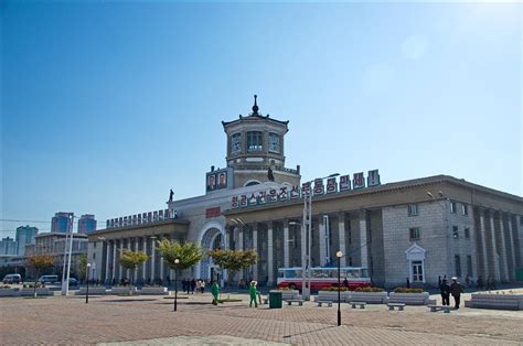 Pyongyang Railroad Station (Pyongyang, 1958) | Structurae