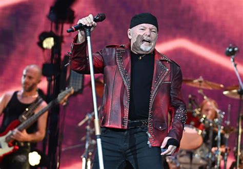 Vasco Rossi Bologna Date Biglietti Prezzi Parcheggio E