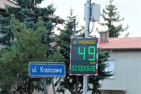 Azyle dodatkowe oświetlenie pasów Bezpieczniej na przejściach dla