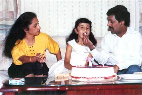 ASHOK THE KING: Trisha Childhood Pics