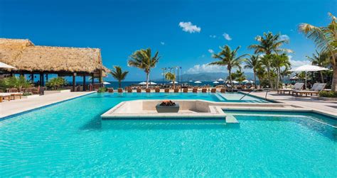 SANDALS® Grenada: All-Inclusive On Pink Gin Beach