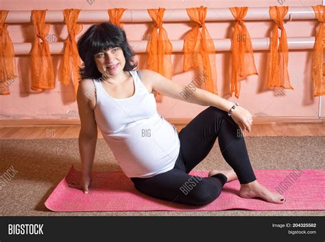 Pregnancy Yoga Fitness Image And Photo Free Trial Bigstock