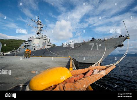 Zerst Rer Kriegsmarine Norwegen Fotos Und Bildmaterial In Hoher