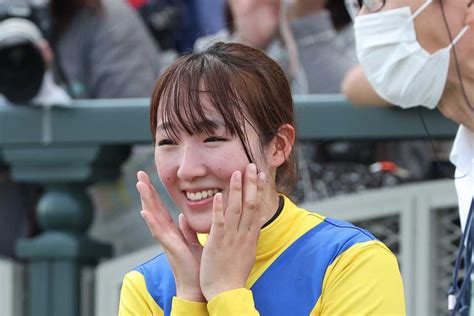 【マーメイドs】永島まなみ騎手＆アリスヴェリテ、影も踏ませぬ逃走劇で重賞初制覇 「後ろから来ないで」｜競馬ニュース｜競馬予想のウマニティ