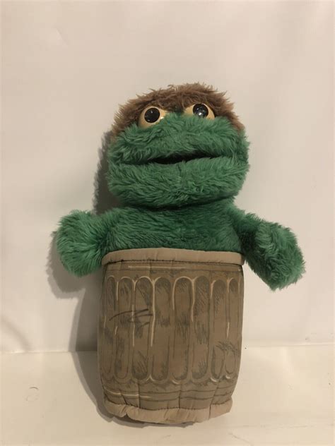 Vintage Sesame Street Workshop Oscar The Grouch Hand Puppet Ebay