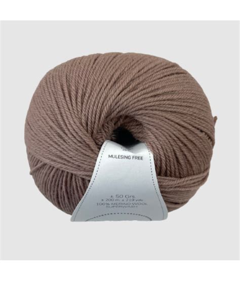 Laine mérinos fine 1 5 mm FINGERING Taupe 200 M