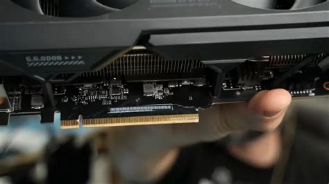 Recurring PCB Cracks In GeForce RTX 4090 Graphics Cards From Gigabyte