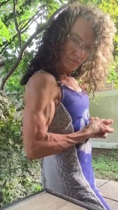 Hardbody Granny Flexing Mature Mature Porn XHamster