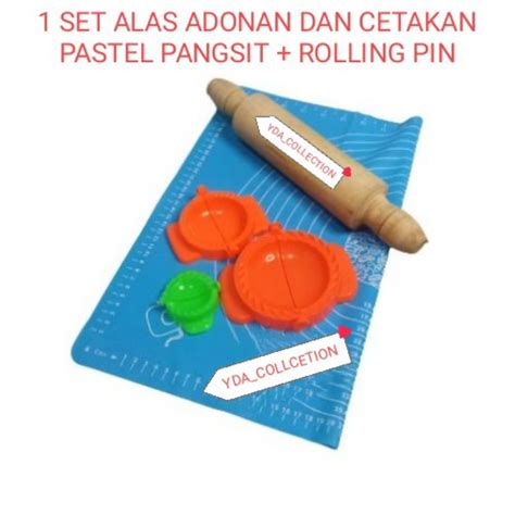 Jual Paket Alas Adonan Dan Rolling Pin 1 Set Cetakan Pastel Cireng