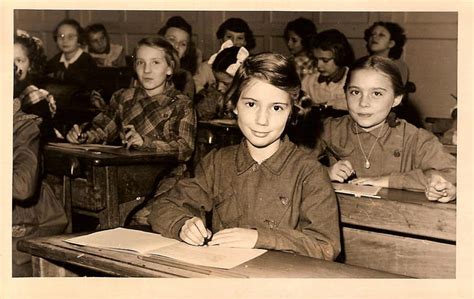 Photo De Classe CM 1 De 1954 Ecole Primaire 103 Avenue Gambetta