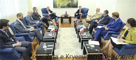 Kryeministri Kurti Takoi Shefin E Zyr S S Be S N Kosov Dhe