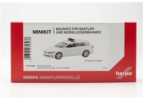 Herpa Minikit X Volkswagen Vw Passat Variant With Lightbar System