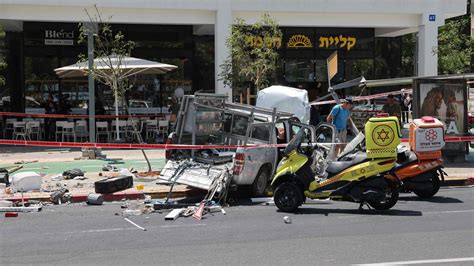 Angreifer Neutralisiert Mehrere Verletzte Nach Anschlag In Tel Aviv