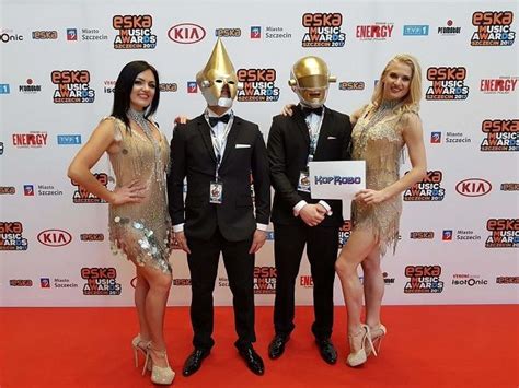 Zamieszanie Na Gali Eska Music Awards 2017 Przez KopRobo MUZOTAKT Pl