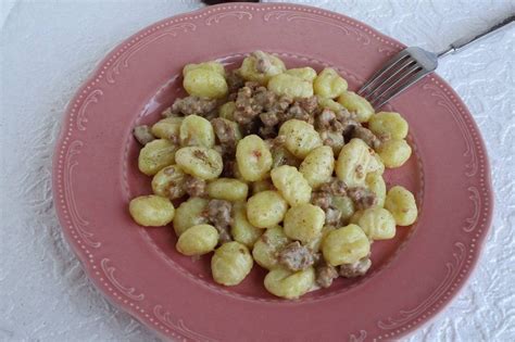 Gnocchi Con Salsiccia E Stracchino Fidelity Cucina